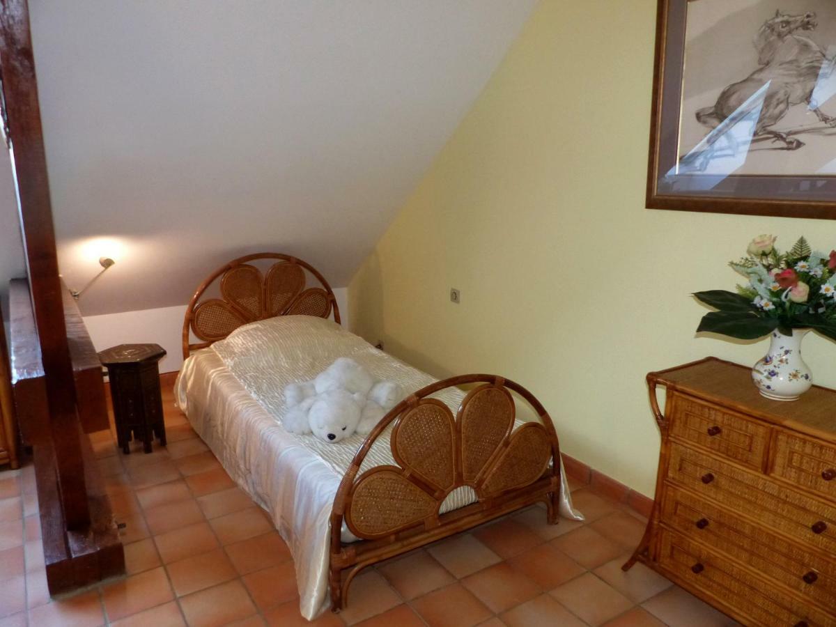Villa Avec Piscine Proche Disneyland Et Paris Сен-Тибо-де-Винь Экстерьер фото